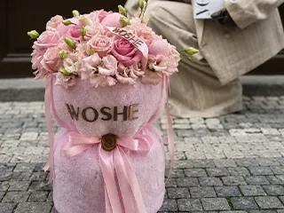 باکس گل یا دسته‌ گل برای تولد
